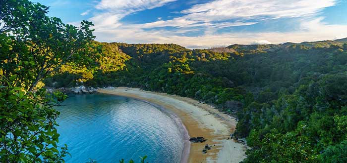 Parque Abel Tasman, Nueva Zelanda, entre 10 destinos top para viajes ecológicos