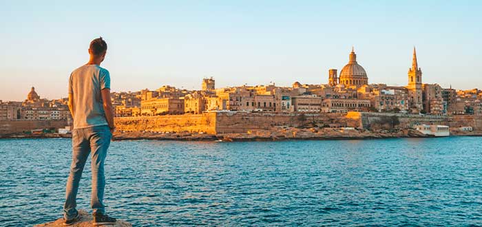 Si te preguntas qué ver en Malta, checa La Valetta
