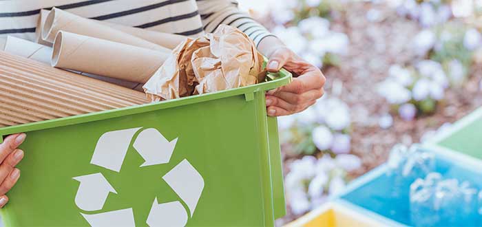 acciones-para-cuidar-el-medio-ambiente-recicla-papel